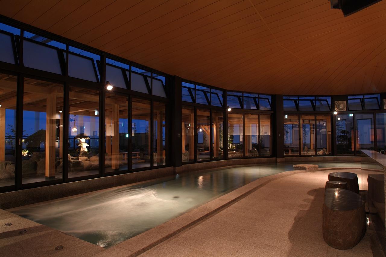 Yokohama Minatomirai Manyo Club Otel Dış mekan fotoğraf